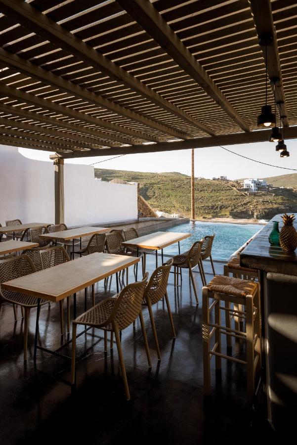 Sea Rock & Sky Private Residence Merchia Beach Екстер'єр фото