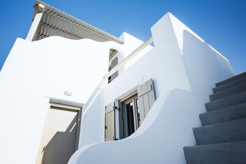 Sea Rock & Sky Private Residence Merchia Beach Екстер'єр фото