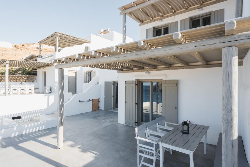 Sea Rock & Sky Private Residence Merchia Beach Екстер'єр фото
