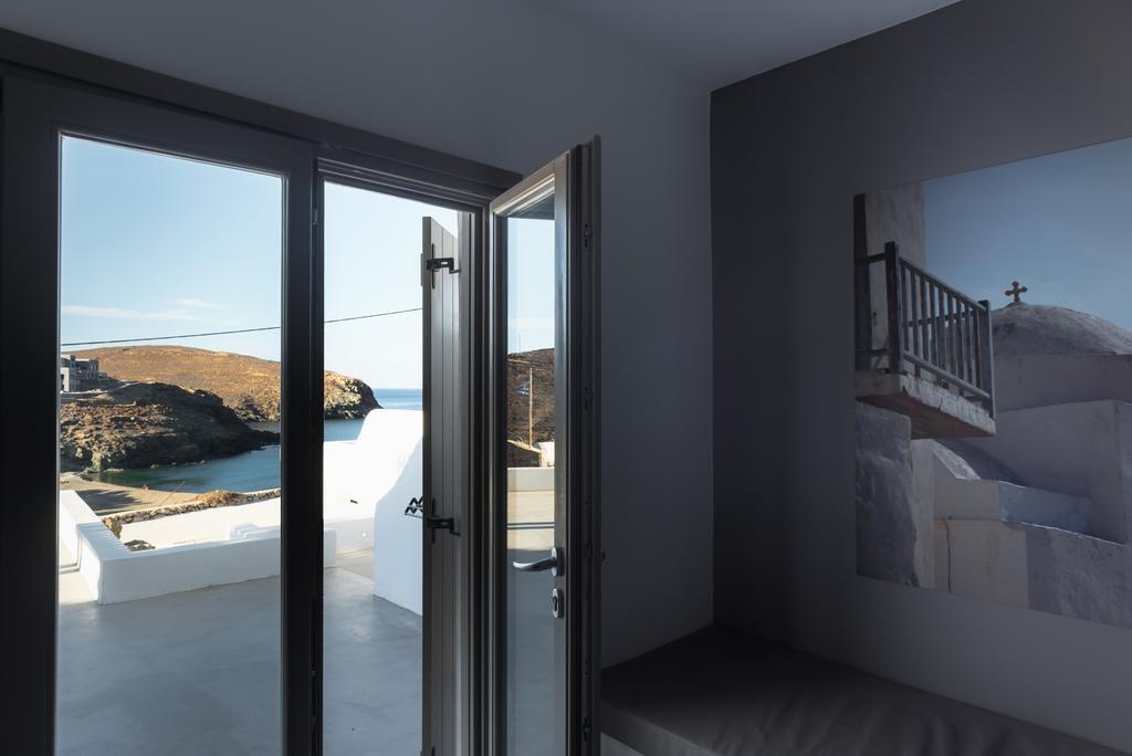 Sea Rock & Sky Private Residence Merchia Beach Екстер'єр фото