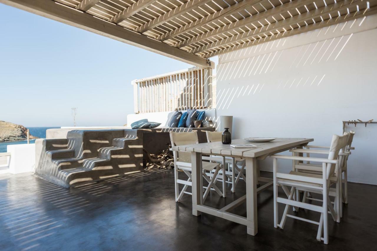 Sea Rock & Sky Private Residence Merchia Beach Екстер'єр фото
